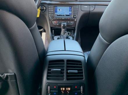 Mercedes-Benz - E-class