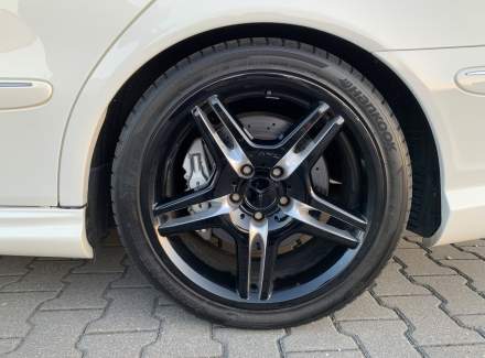 Mercedes-Benz - E-class