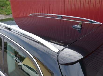 Mercedes-Benz - E-class