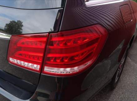 Mercedes-Benz - E-class