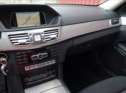 Mercedes-Benz - E-class