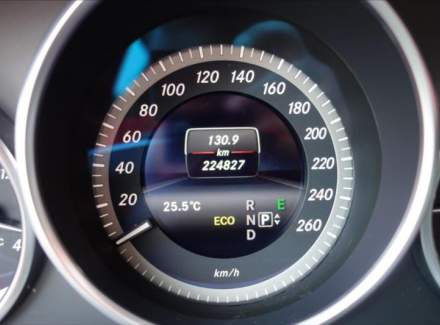 Mercedes-Benz - E-class