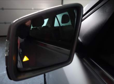 Mercedes-Benz - M-class