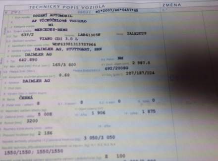 Mercedes-Benz - Viano