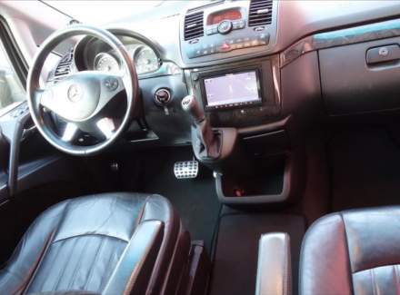 Mercedes-Benz - Viano