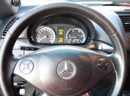 Mercedes-Benz - Viano