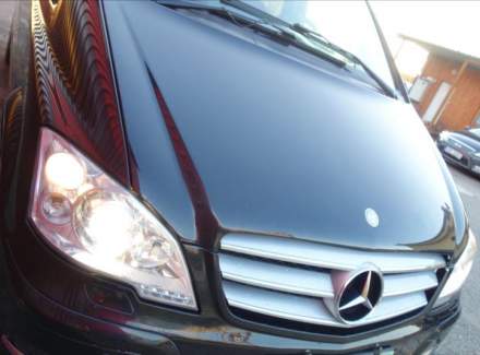 Mercedes-Benz - Viano