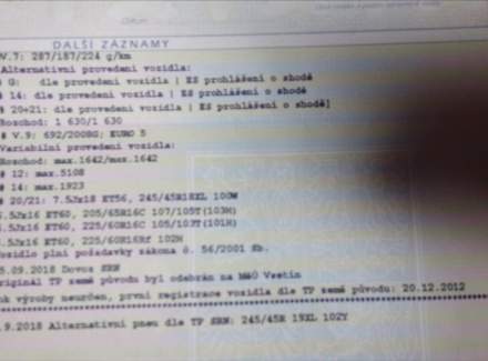 Mercedes-Benz - Viano