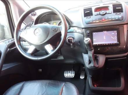 Mercedes-Benz - Viano