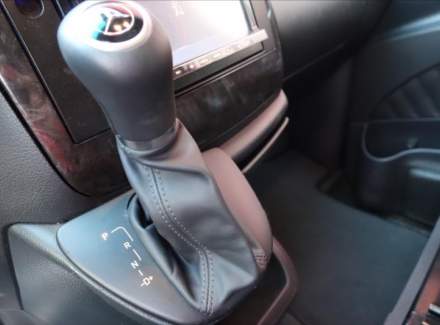 Mercedes-Benz - Viano