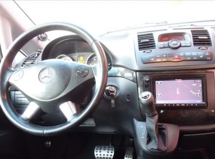 Mercedes-Benz - Viano