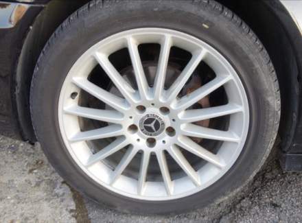 Mercedes-Benz - Viano