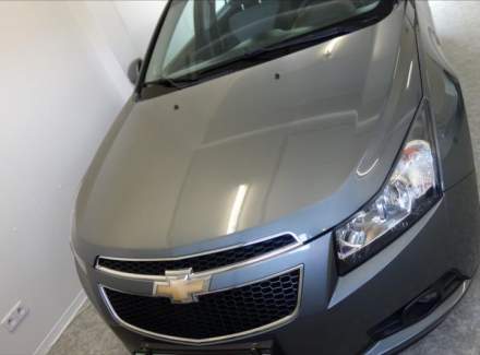 Chevrolet - Cruze