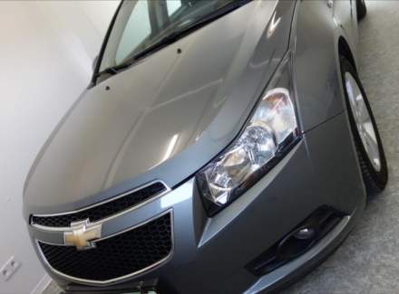 Chevrolet - Cruze