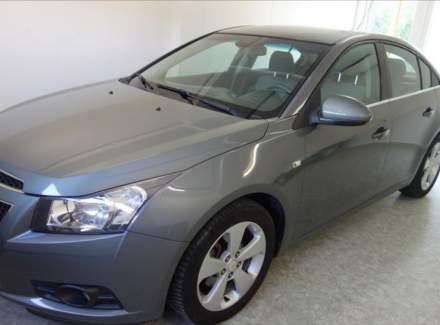 Chevrolet - Cruze