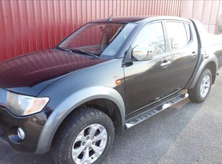 Mitsubishi - L 200