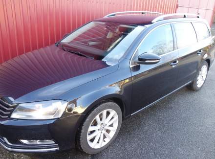 Volkswagen - Passat