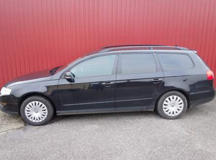 Volkswagen - Passat