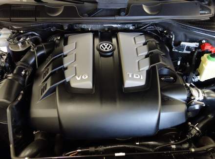 Volkswagen - Touareg