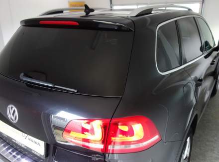 Volkswagen - Touareg