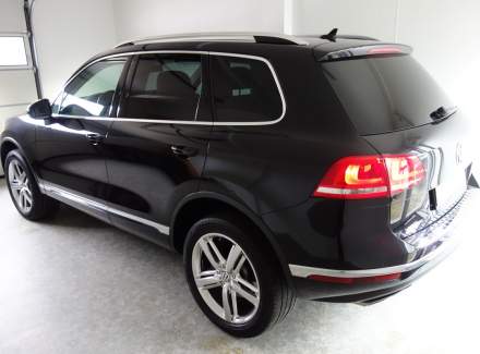 Volkswagen - Touareg