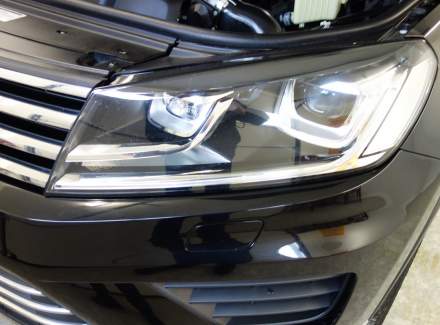 Volkswagen - Touareg