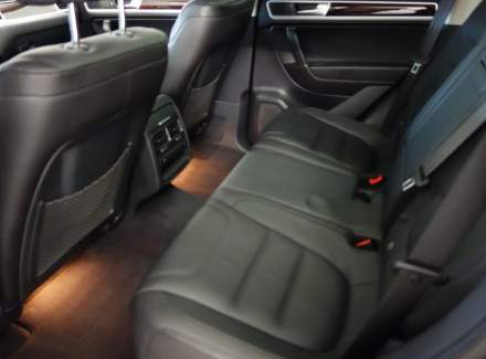 Volkswagen - Touareg