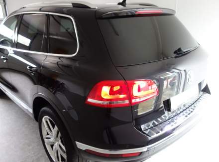 Volkswagen - Touareg