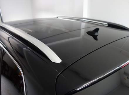 Volkswagen - Touareg