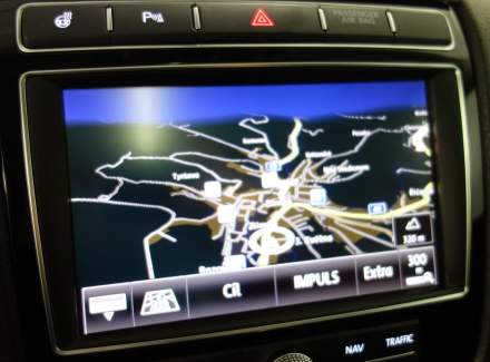 Volkswagen - Touareg