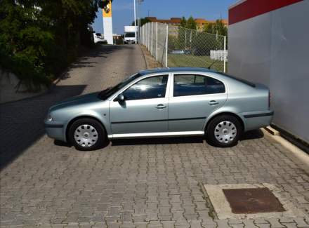 Škoda - Octavia