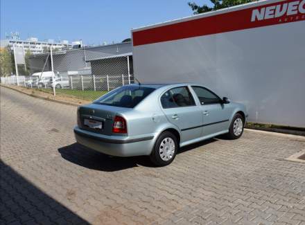 Škoda - Octavia
