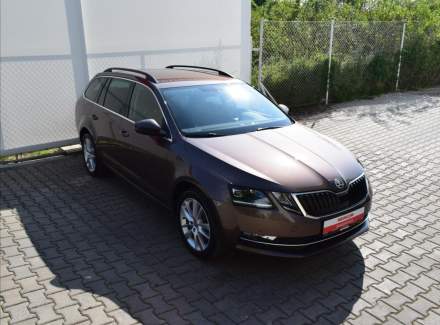 Škoda - Octavia