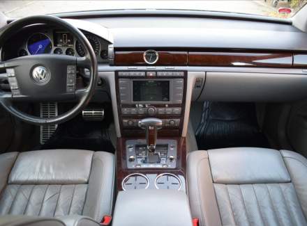 Volkswagen - Phaeton