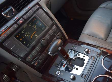 Volkswagen - Phaeton