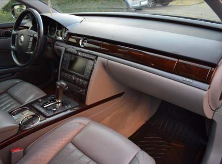 Volkswagen - Phaeton