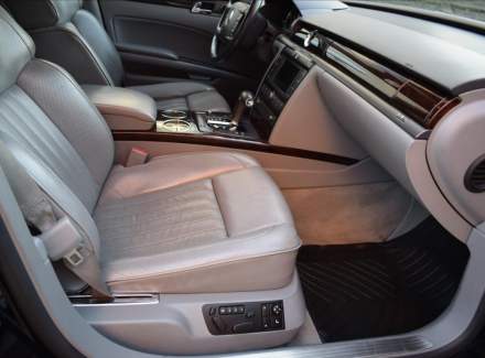 Volkswagen - Phaeton