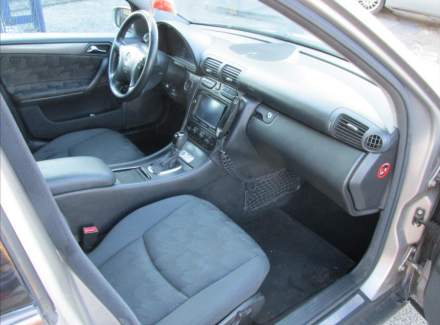 Mercedes-Benz - C-class