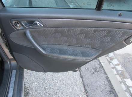 Mercedes-Benz - C-class