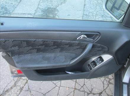 Mercedes-Benz - C-class