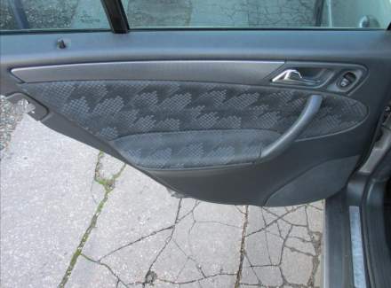 Mercedes-Benz - C-class