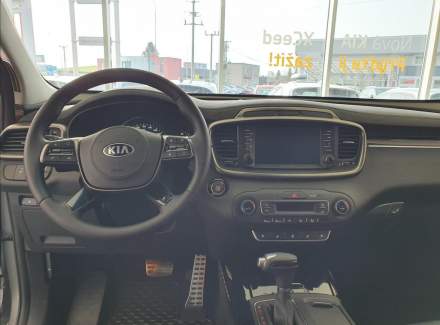 Kia - Sorento