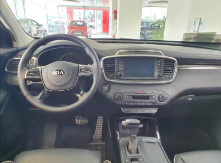 Kia - Sorento