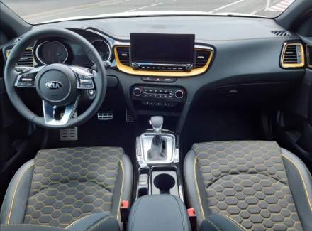 Kia - XCeed