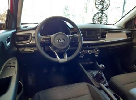 Kia - Rio