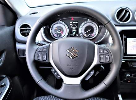 Suzuki - Vitara