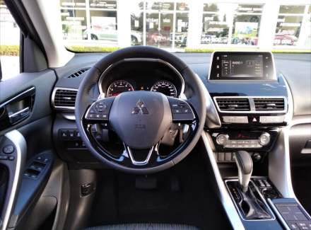 Mitsubishi - Eclipse Cross