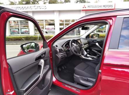 Mitsubishi - Eclipse Cross