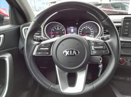Kia - Cee'd