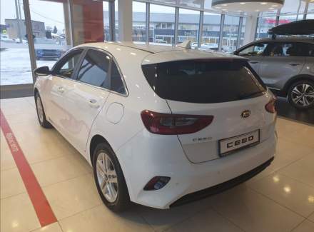 Kia - Cee'd
